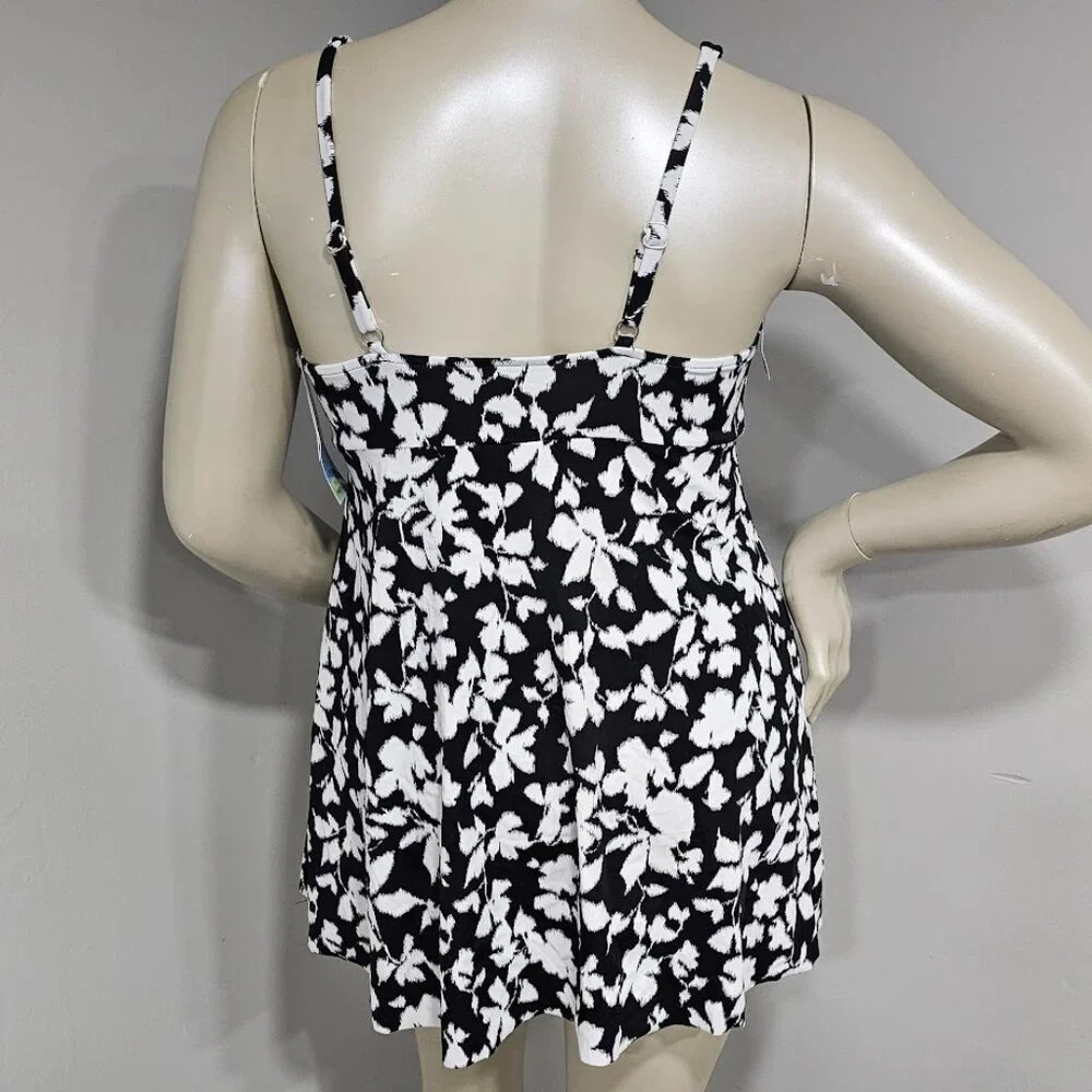 Swim Solutions Fly Away Tummy Control One-Piece Swimsuit Swimdress - Picture 4 of 13
